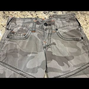 Mens Size 28 True Religion Camo Jeans